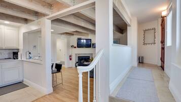 Casa (2 Bedrooms) | Interior