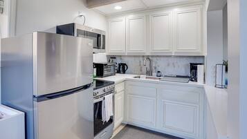 Rumah (2 Bedrooms) | Interior