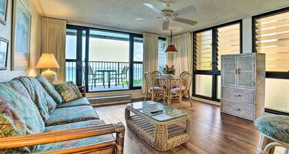 Beachfront Lahaina Condo: Pool + Grill Access