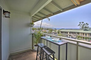 Apartment (1 Bedroom) | Front of property - Kona Kai Haven w/ Pool Access, Walk to Beach! (Kailua-Kona)