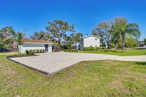House (1 Bedroom) | Interior