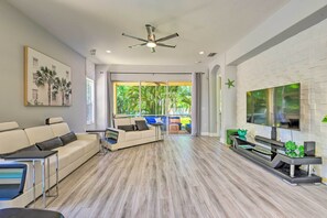 Interior - Sun-soaked Sarasota Oasis w/ Pool & Hot Tub! (Sarasota)