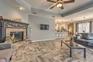 Interior - Private Gulf Breeze Gem w/ Easy Shore Access! (Gulf Breeze)