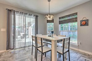 บ้านพัก (4 Bedrooms) | ภายใน