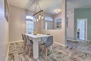 House (4 Bedrooms) | Interior - Private Gulf Breeze Gem w/ Easy Shore Access! (Gulf Breeze)