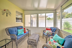 Interior - Game Room, Fenced Yard! Extended Base Near WDW (Haines City)