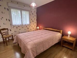 2 chambres, accès à Internet