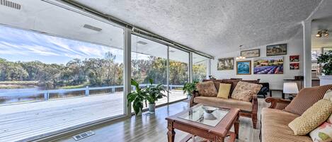 Nhà (2 Bedrooms) | Nội thất