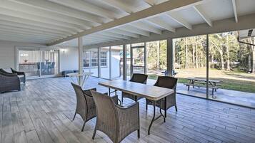 Maison (5 Bedrooms) | Intérieur