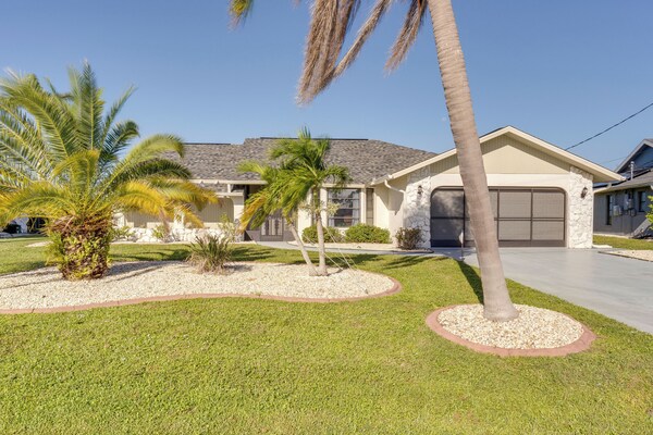 Rotonda West Home W/ Pool & Golf Course View! - Englewood, FL