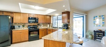 Rotonda West Home w/ Pool & Golf Course View!