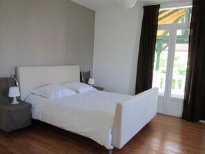 1 soverom og internettilgang