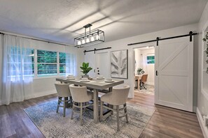 House (4 Bedrooms) | Interior - Walk to Restaurants: Sarasota Home w/ Lanai! (Sarasota)