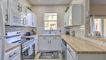 Apartment (4 Bedrooms) | Interior