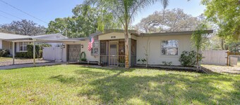 Pet-friendly Largo Escape w/ Fire Pit!