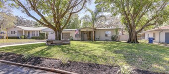 Pet-friendly Largo Escape w/ Fire Pit!