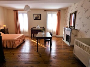 2 bedrooms, internet