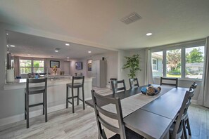 House (2 Bedrooms) | In-room dining - Relaxing Port Richey Getaway w/ Lanai & Pool! (Port Richey)