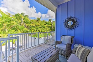 Apartment (3 Bedrooms) | Interior - 'chic on the Beach' Luxe Anna Maria Island Retreat (Holmes Beach)