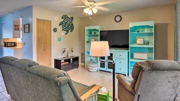 House (2 Bedrooms) | Front of property