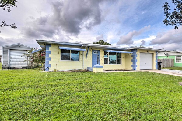 House (2 Bedrooms) | Interior - Port St Lucie Vacation Home w/ Lanai & Pool! (Port Saint Lucie)