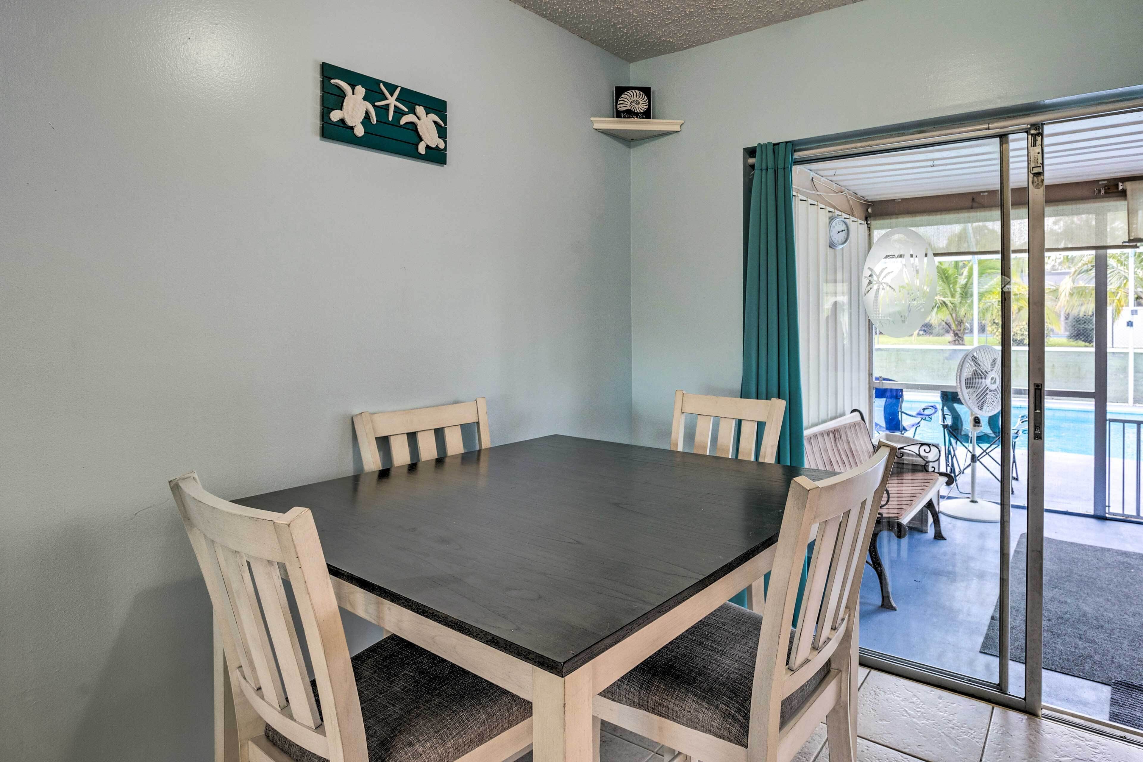 House (2 Bedrooms) | Interior