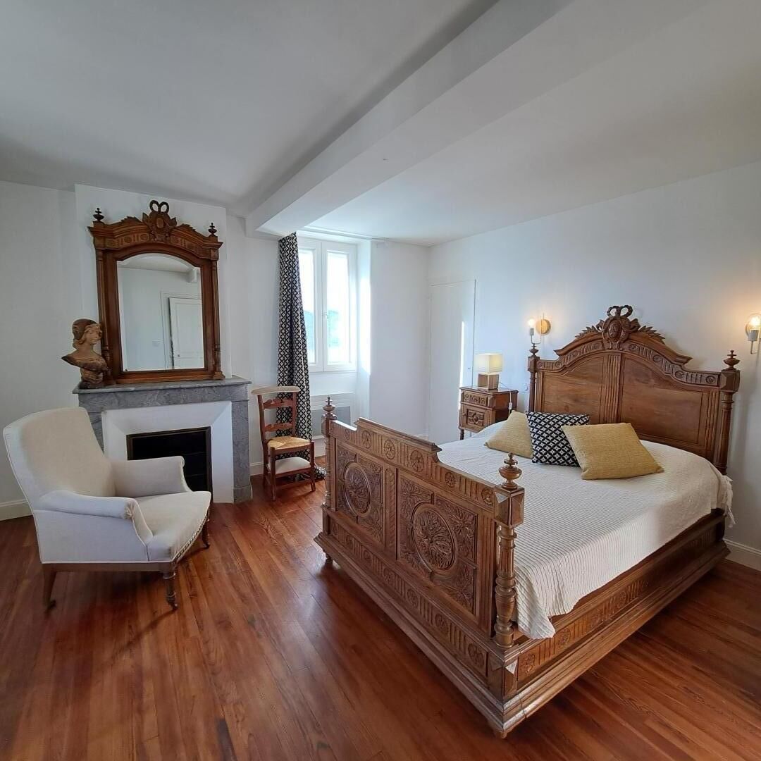 7 chambres, accès Internet