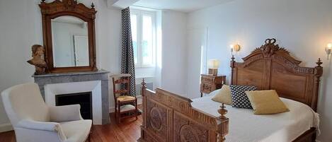 7 chambres, accès Internet