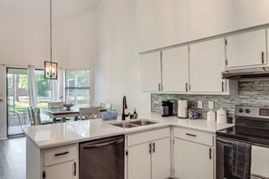House (4 Bedrooms) | Interior - Navarre Home w/ Game Area + Mini Golf Course! (Navarre)
