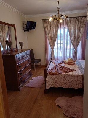 1 chambre, Wi-Fi, draps fournis