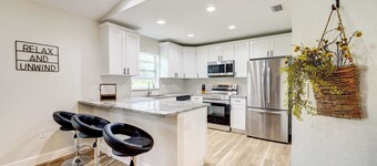 Golf & Pool Access: Pet-friendly Sebring Home!