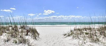 Pensacola Beach Home: 1 Block to Beach Access