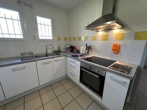 Microwave, dishwasher