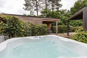 Outdoor spa tub - Les Oyats - Biscarrosse (BISCARROSSE)