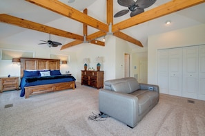 House (4 Bedrooms) | Interior - Luxe Spring Hill Home w/ Patio & Dock! (Spring Hill)