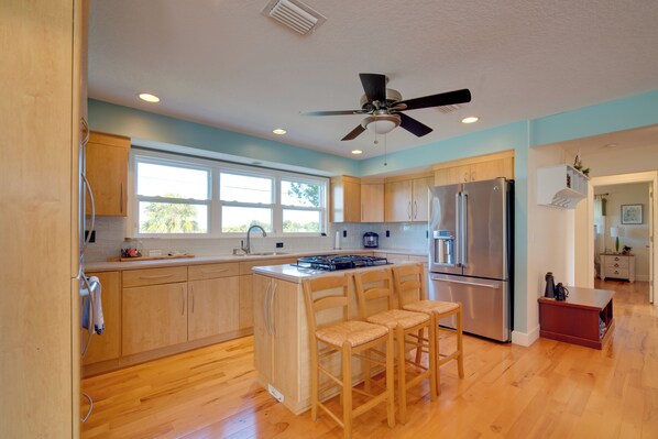 House (4 Bedrooms) | Interior - Luxe Spring Hill Home w/ Patio & Dock! (Spring Hill)