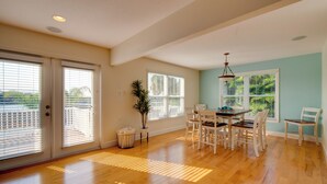 Rumah (4 Bedrooms) | Interior