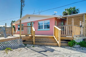 House (3 Bedrooms) | Interior - Little Gasparilla Home: Walk to Beaches! (Placida)