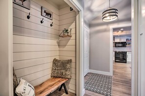 House (3 Bedrooms) | Interior - Modern Sunriver Home w/ Hot Tub: Ski, Hike & Bike! (Bend)