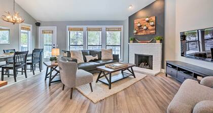 Modern Sunriver Home w/ Hot Tub: Ski, Hike & Bike!