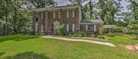 Talo (4 Bedrooms) | Majoituspaikan julkisivu