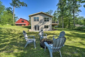 Talo (4 Bedrooms) | Sisätilat