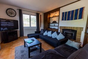 TV, table football - Gîte West Landes - Onesse Laharie (ONESSE LAHARIE)