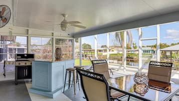 House (3 Bedrooms) | Front of property