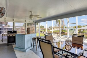 House (3 Bedrooms) | Front of property
