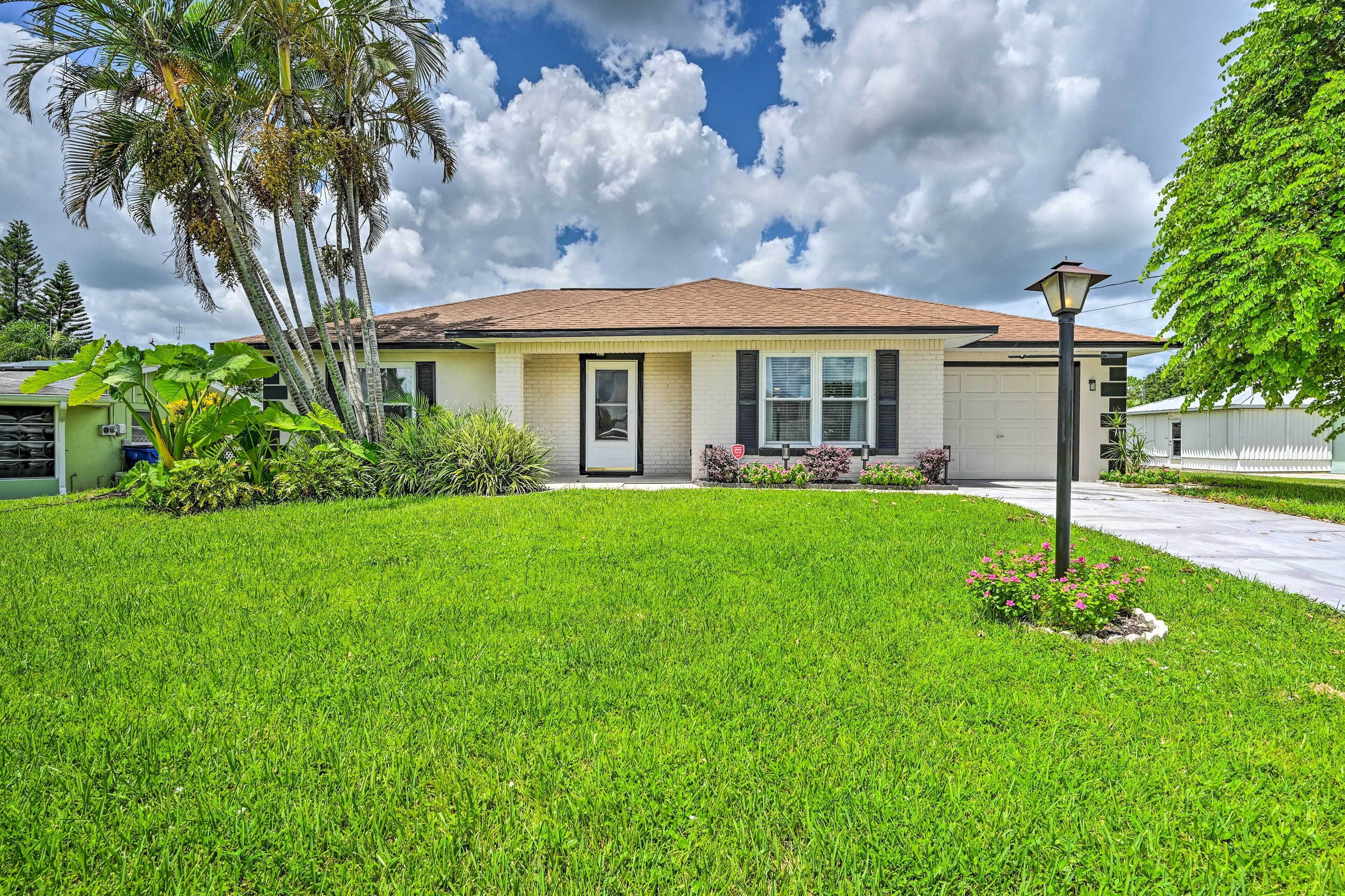 House (2 Bedrooms) | Front of property