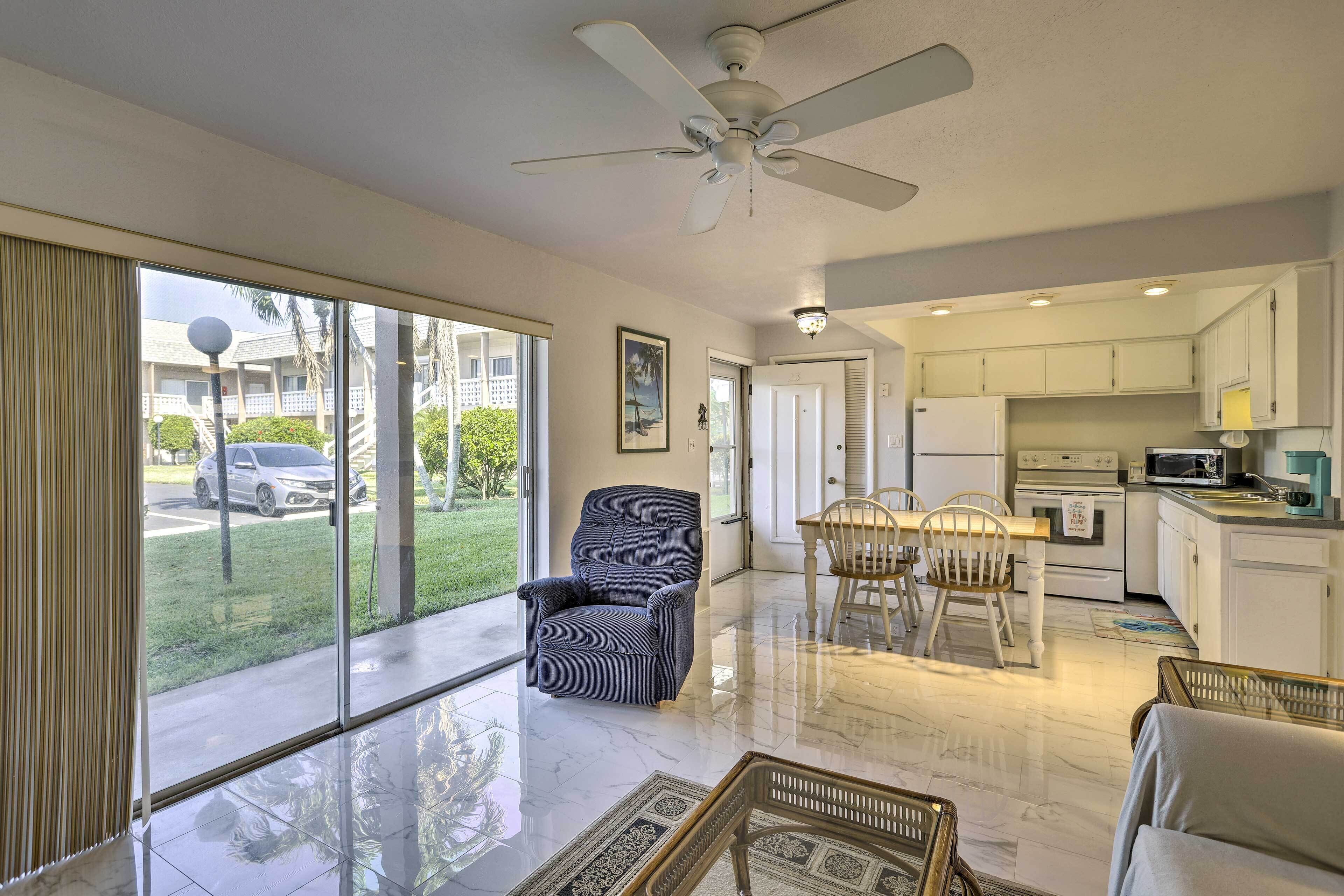 Apartment (2 Bedrooms) | Bahagian dalam