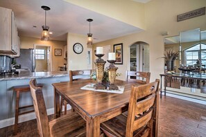 Interior - Branson Condo on Golf Course: Community Pool! (Branson)