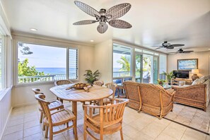 House (2 Bedrooms) | Interior - Bright & Airy Beach House w/ Oceanfront Views (Kailua-Kona)
