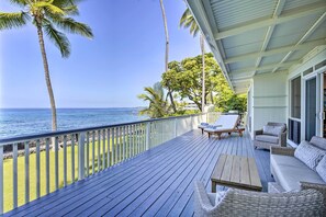 House (2 Bedrooms) | Interior - Bright & Airy Beach House w/ Oceanfront Views (Kailua-Kona)